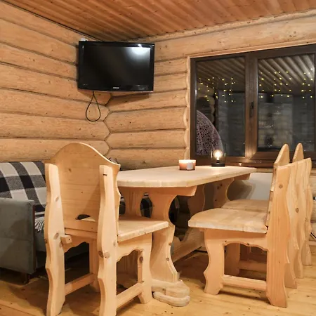 Chalet секвойя Verkhnyaya Bystra