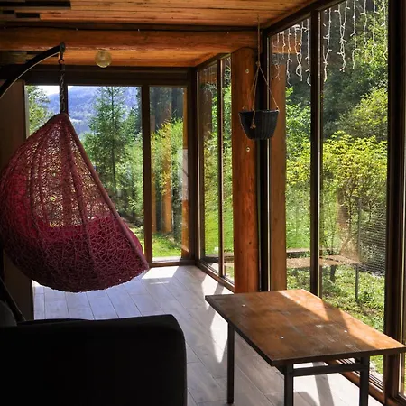 Chalet секвойя Verkhnyaya Bystra